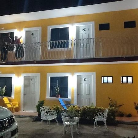Hotel Pardo Tenosique de Pino Suarez エクステリア 写真